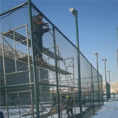 哈密地區(qū)烏魯木齊市飛機(jī)場體育場圍欄安裝